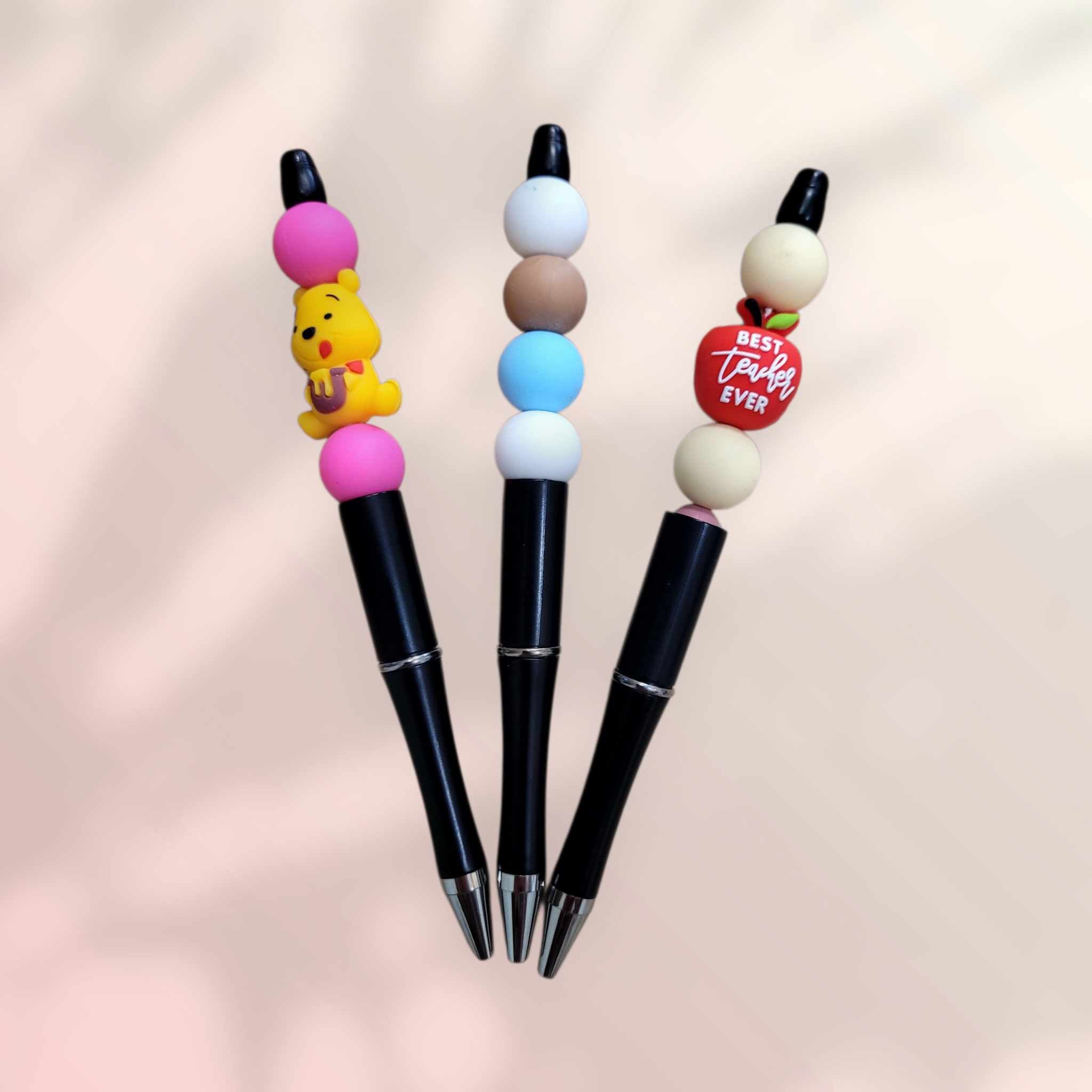 Stylo artisanal a encre noir