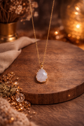 Collier Élégance Quartz Rose – Chaîne en Stainless (Acier Inoxydable)