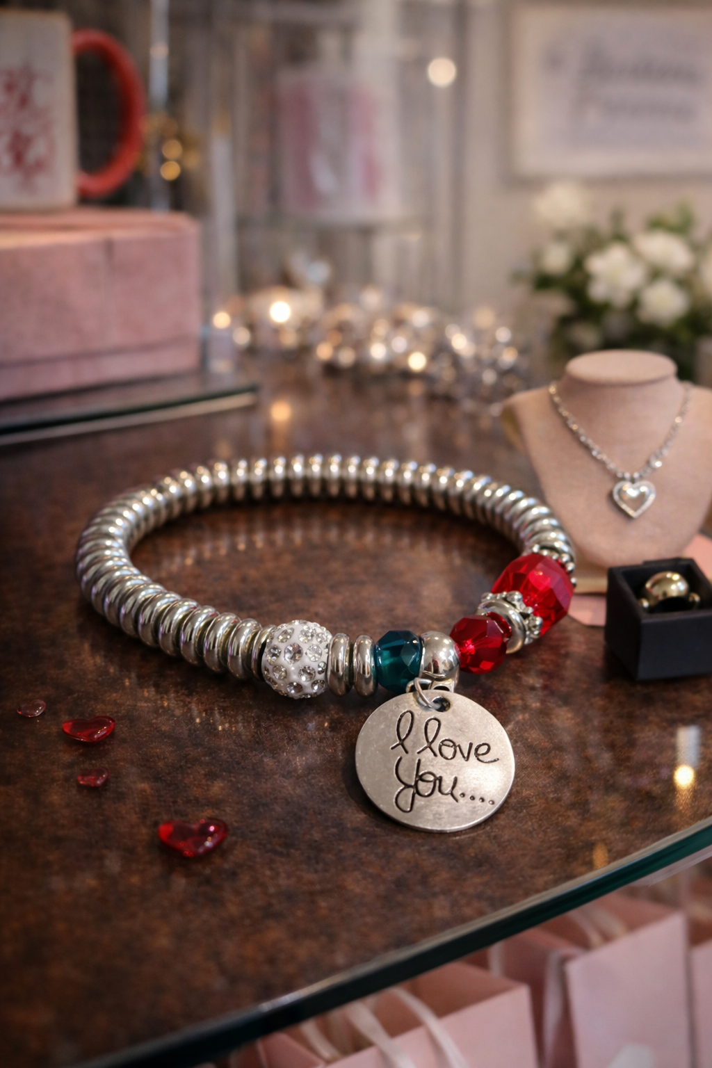 Bracelet Élastique Perles & Charme « I Love You » – Bracelet Amour Élégant