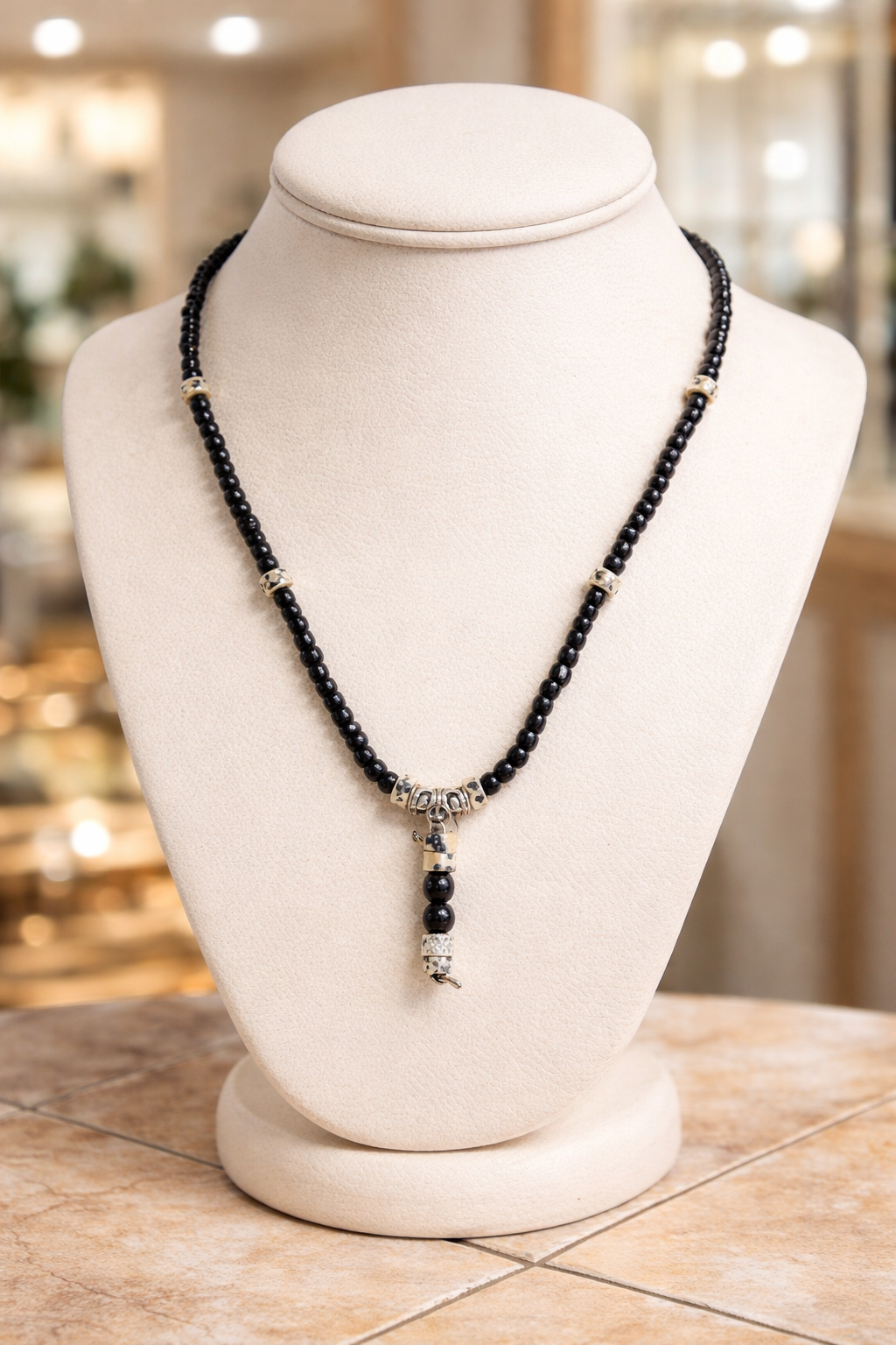 Collier perles noires argent – Bijou élégant femme | F-Lily Création