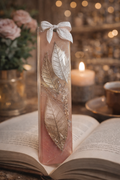 Nom du produit
Signet artisanal feuilles dorées en résine – Marque-page élégant 19 cm