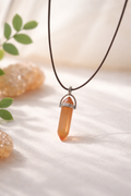 Collier pendule pierre orangée – 44 cm – Attache en acier inoxydable