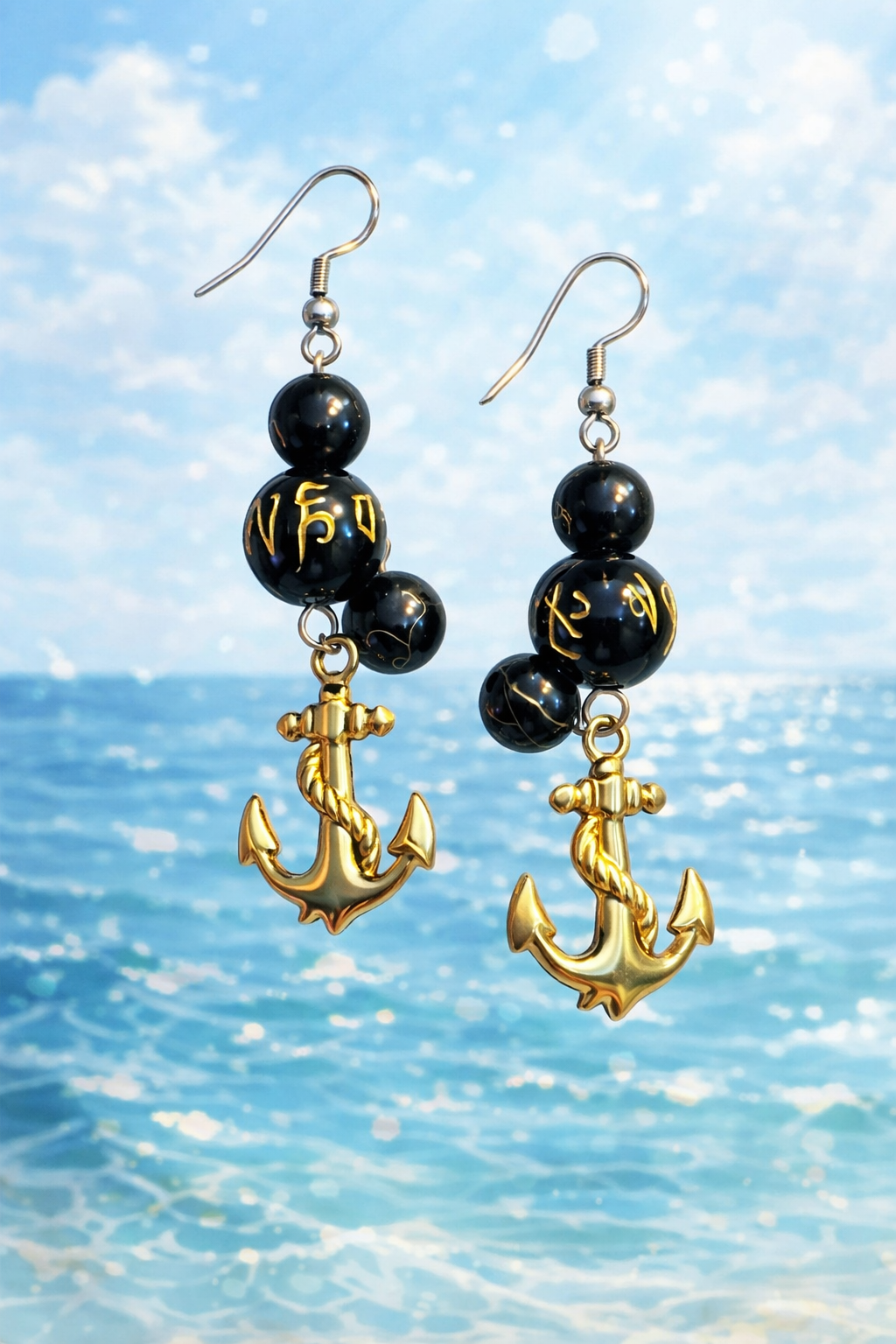 Boucles d’Oreilles Ancre Marine – Perles Noires Élégantes