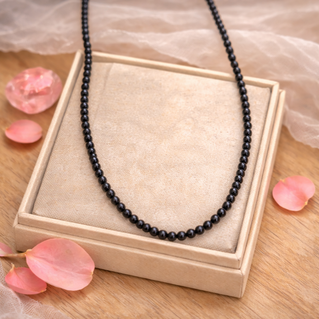 Collier perles noires minimaliste – acier inoxydable 64 cm